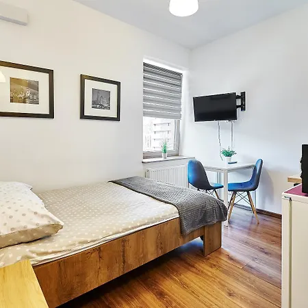 Vendégház Dworcowa 10d Płock