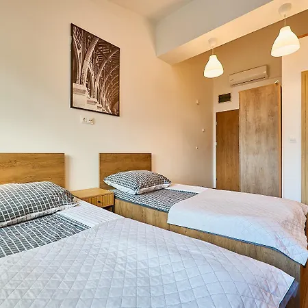 Dworcowa 10d Guest house Plock
