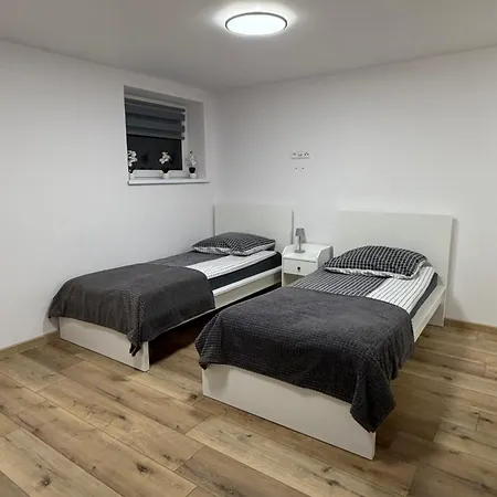 Dworcowa 10d Guest house 3*