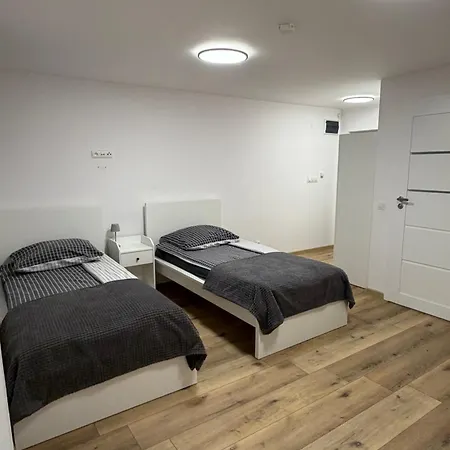 Dworcowa 10d Guest house 3*