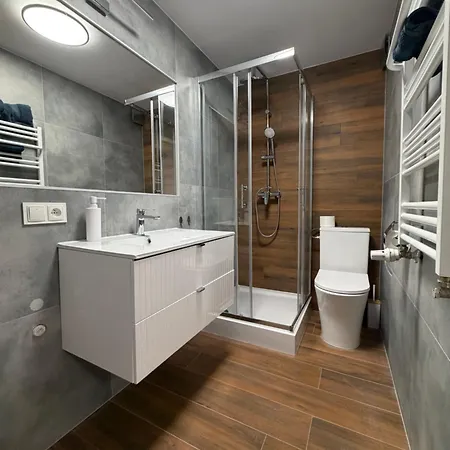 Dworcowa 10d Guest house Plock