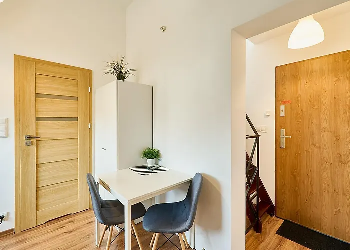 Guest house Dworcowa 10d